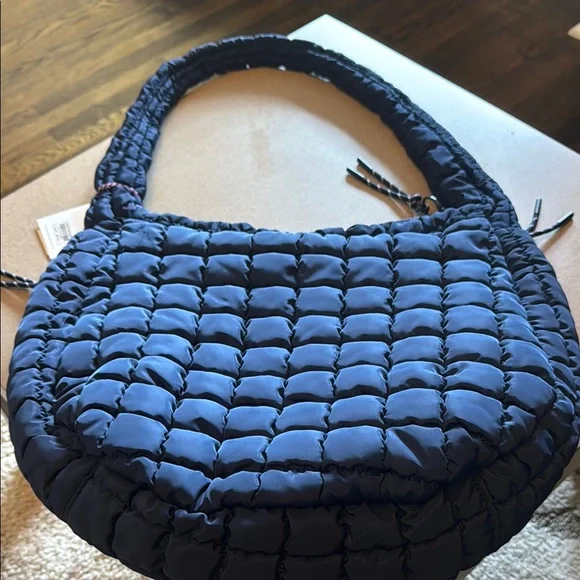 Quilted Navy Blue Shoulder Bag by Urbanfit - Picture 4 of 8